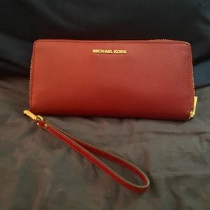 Michael Kors Wallet Wristlet